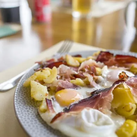 Rifugio Chierego - 1911m